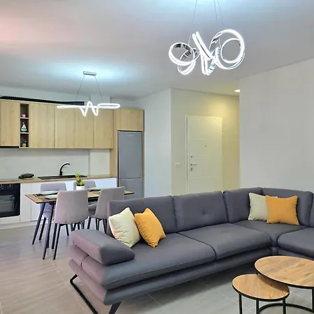 Apartment In San Pietro 304 Plazhi San Pietro